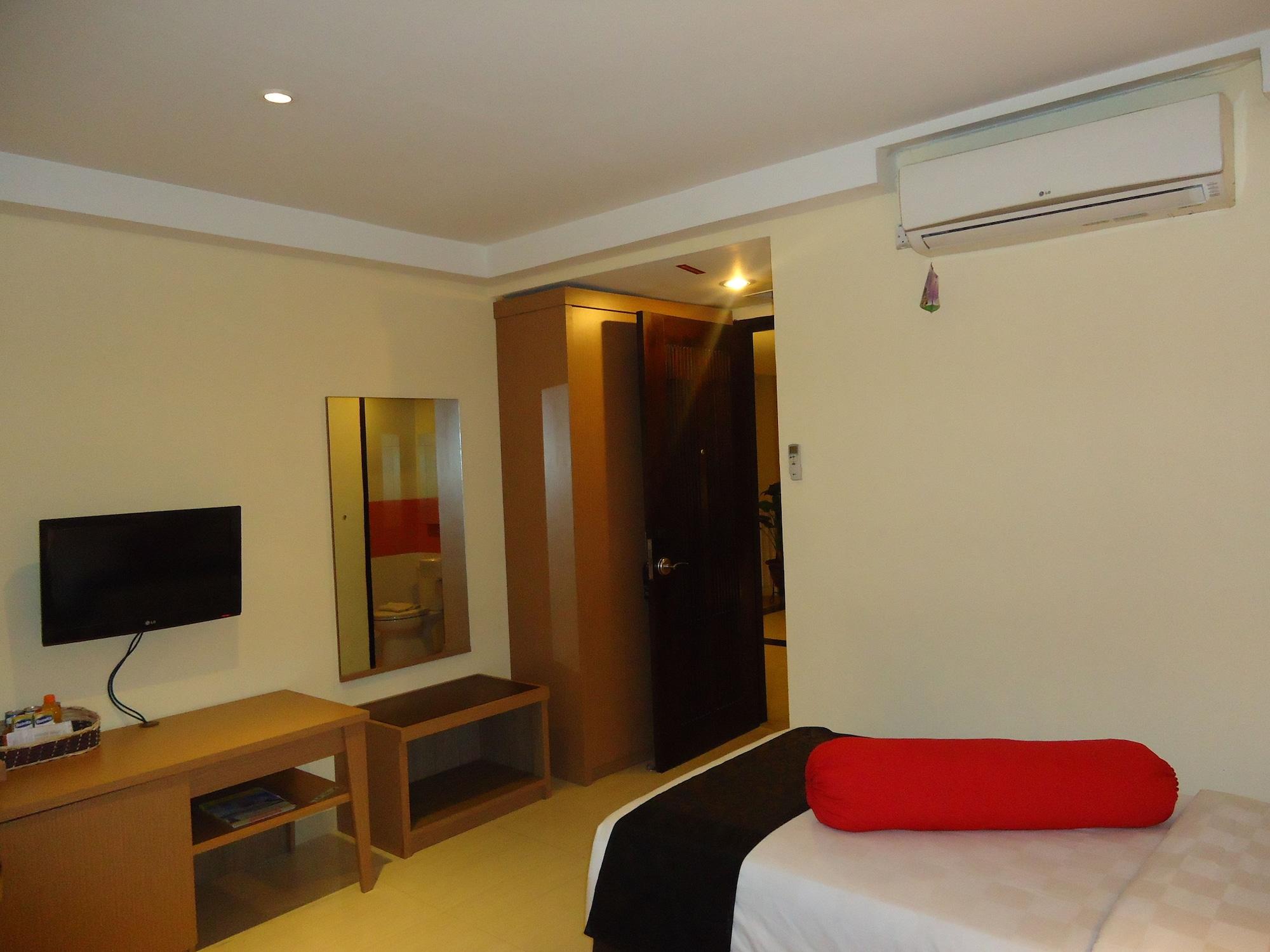 Scarlet Hotel Makassar Eksteriør bilde